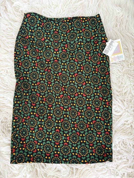 LuLaRoe Dresses & Skirts - NWT LuLaRoe Cassie Pencil Skirt Geometric Floral Print Size Small